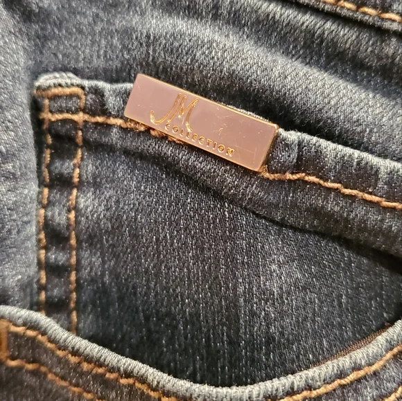 JM Collection Comfort Stretch Waist Straight leg Jeans size 8 - Picture 16 of 16